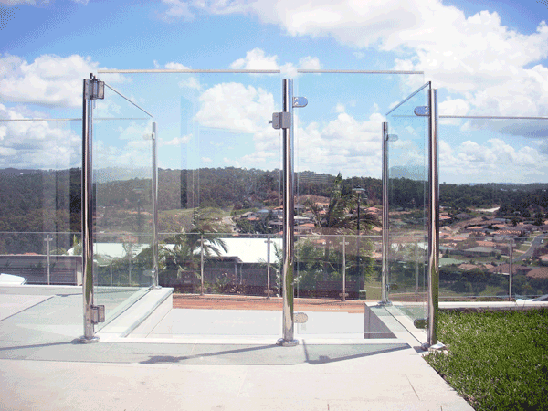 Glass Pool Fencing 5